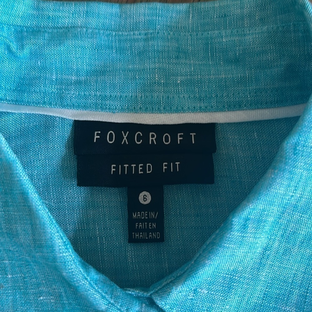 FOXCROFT | 100% linen button down, size 6 - Picture 2 of 5